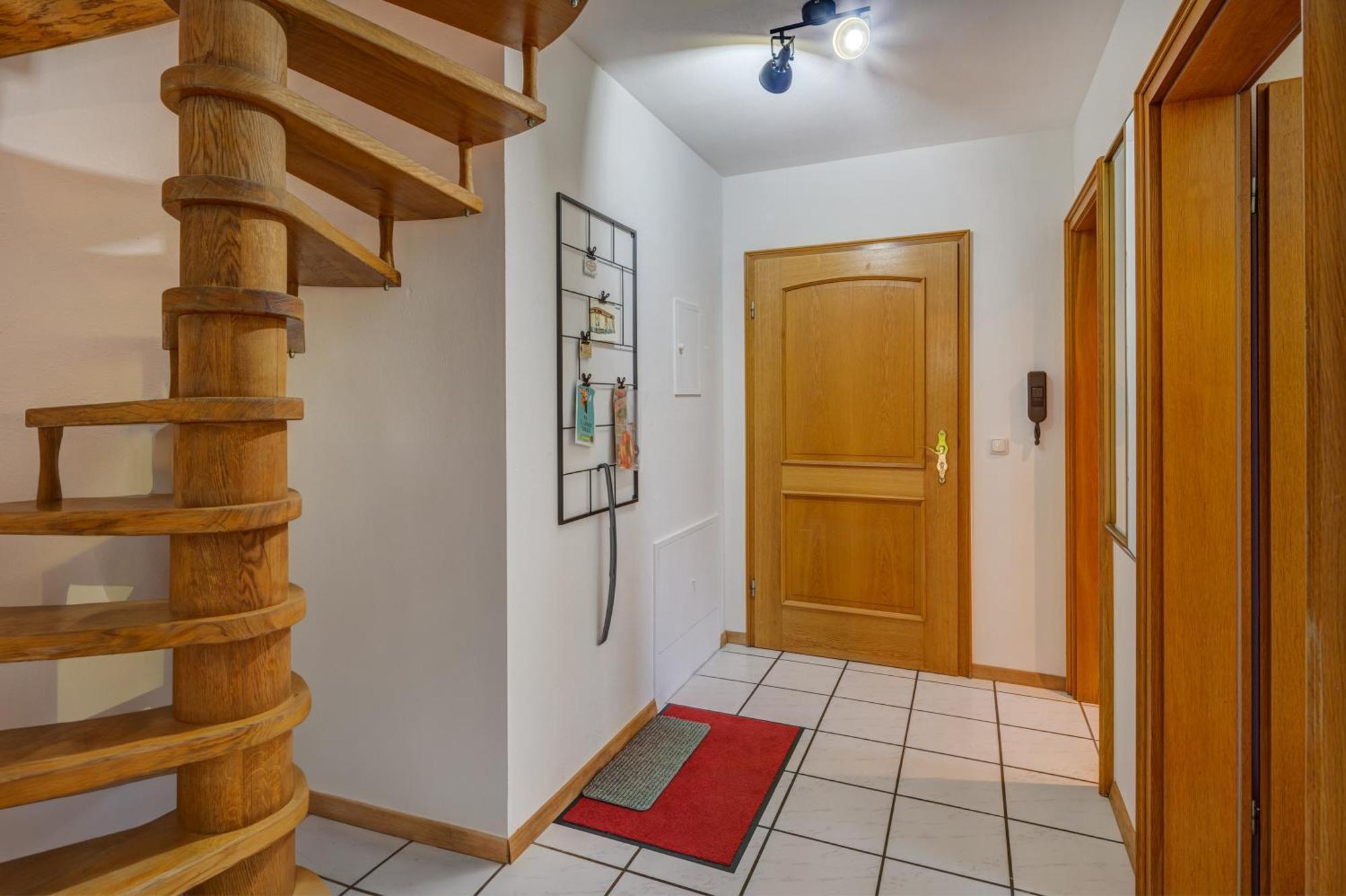 Moderne Maisonette Mit Garten อุนเทอร์ชไลสส์ไฮม์ ภายนอก รูปภาพ