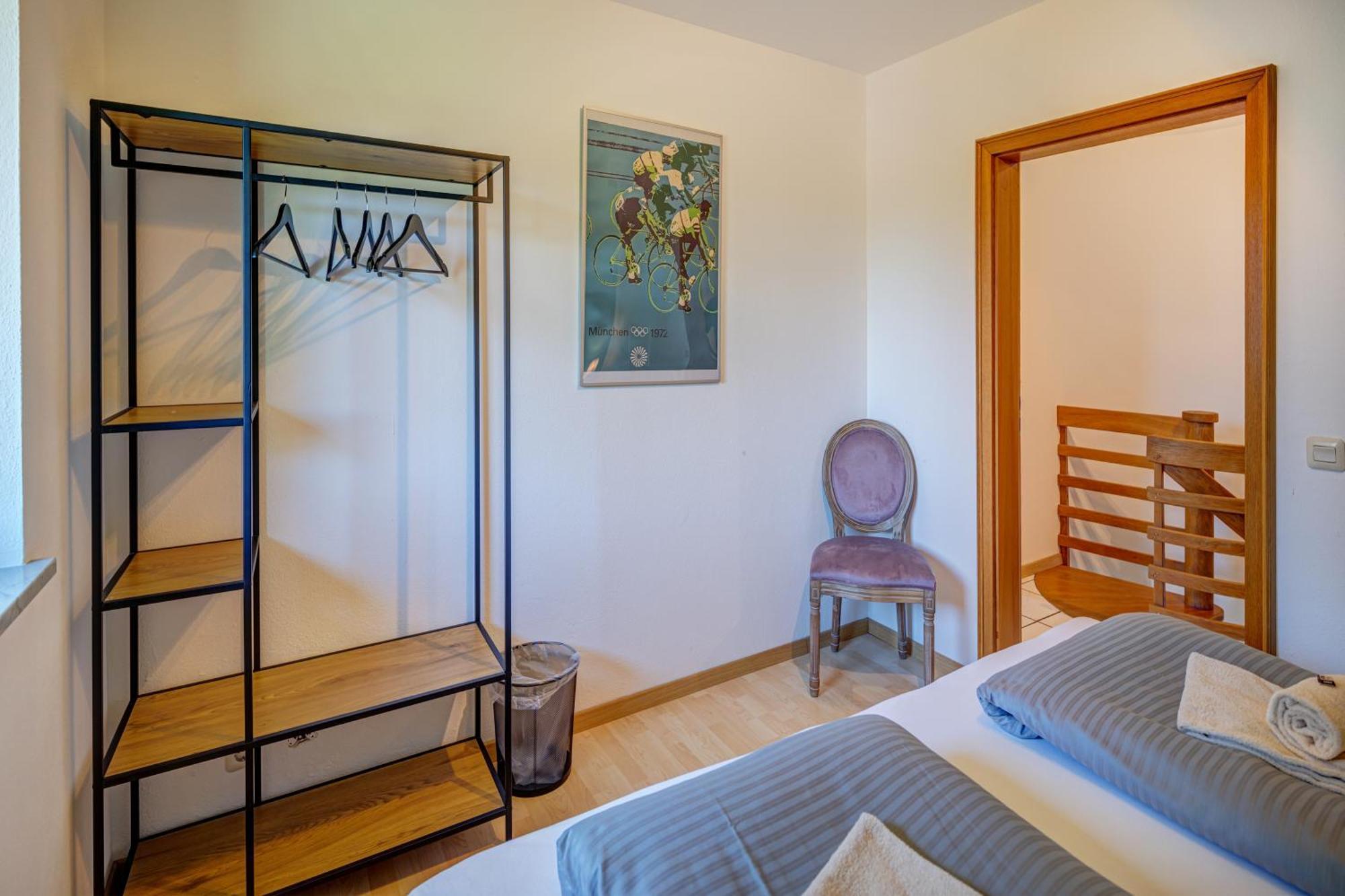 Moderne Maisonette Mit Garten อุนเทอร์ชไลสส์ไฮม์ ภายนอก รูปภาพ